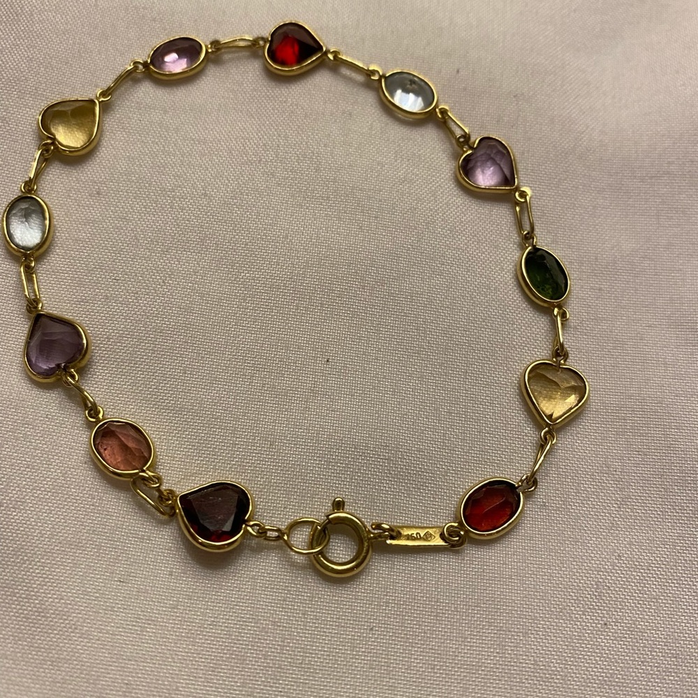 Gold bracelet